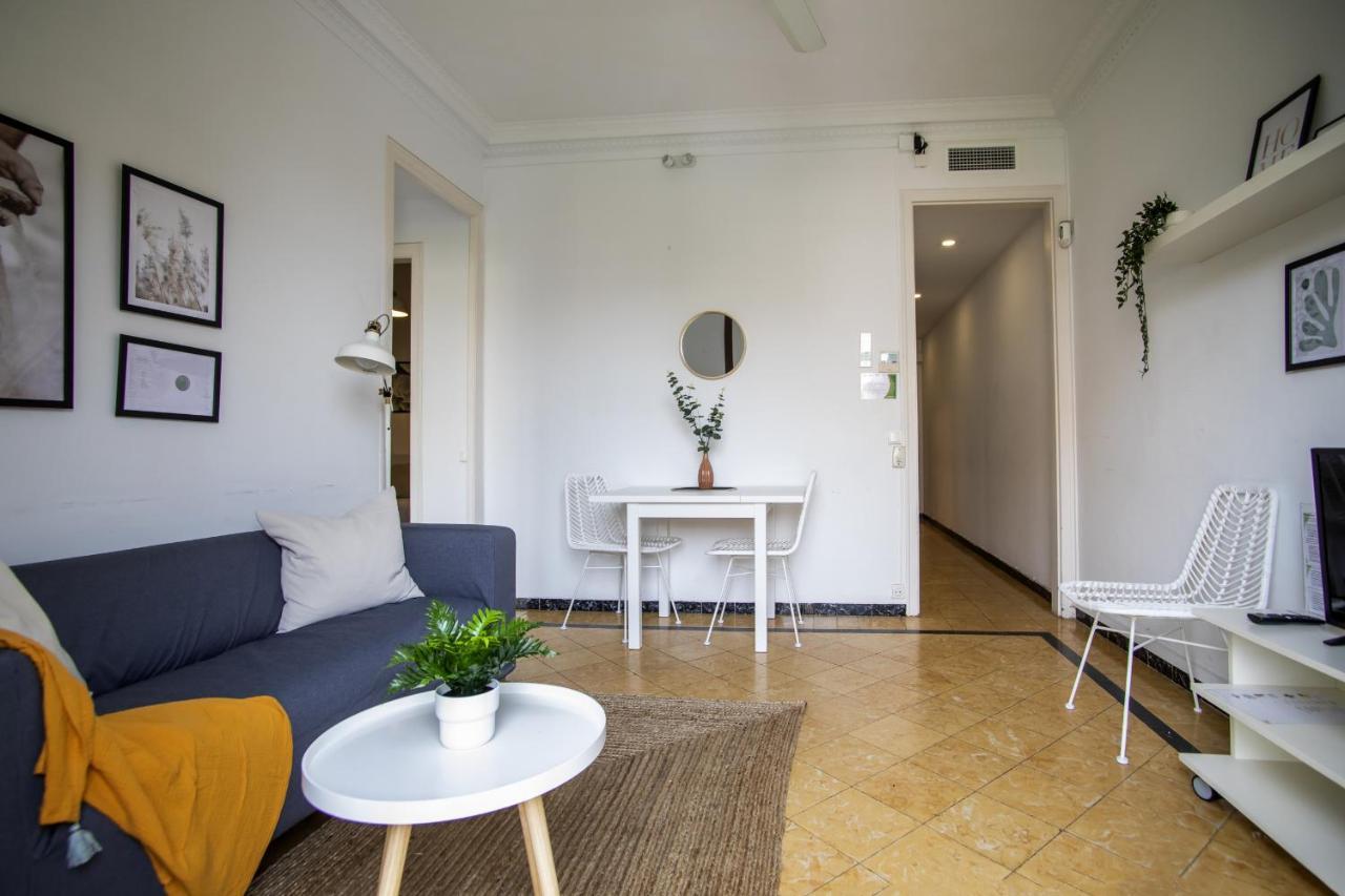 31Par1110 - Mediterranean Style Apartment Barcelona Exterior photo