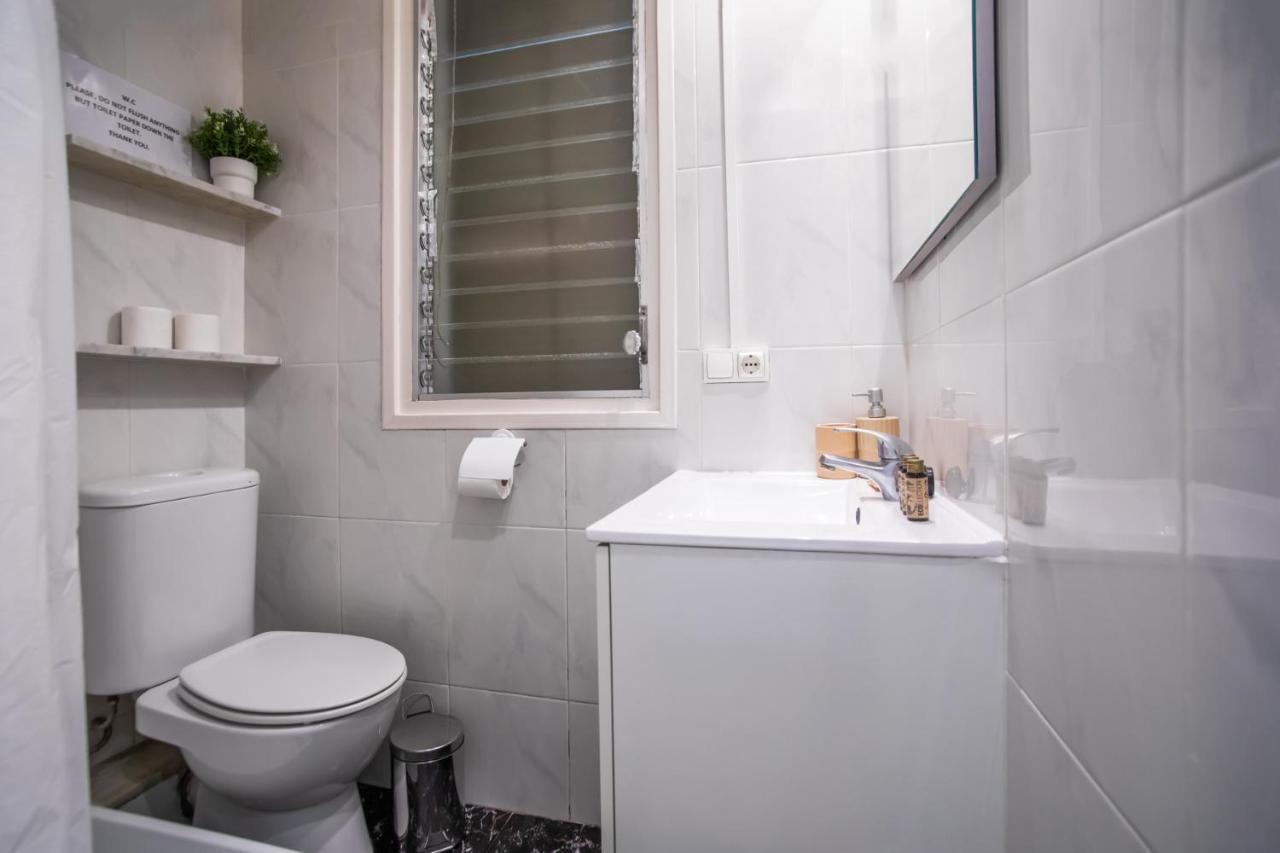 31Par1110 - Mediterranean Style Apartment Barcelona Exterior photo