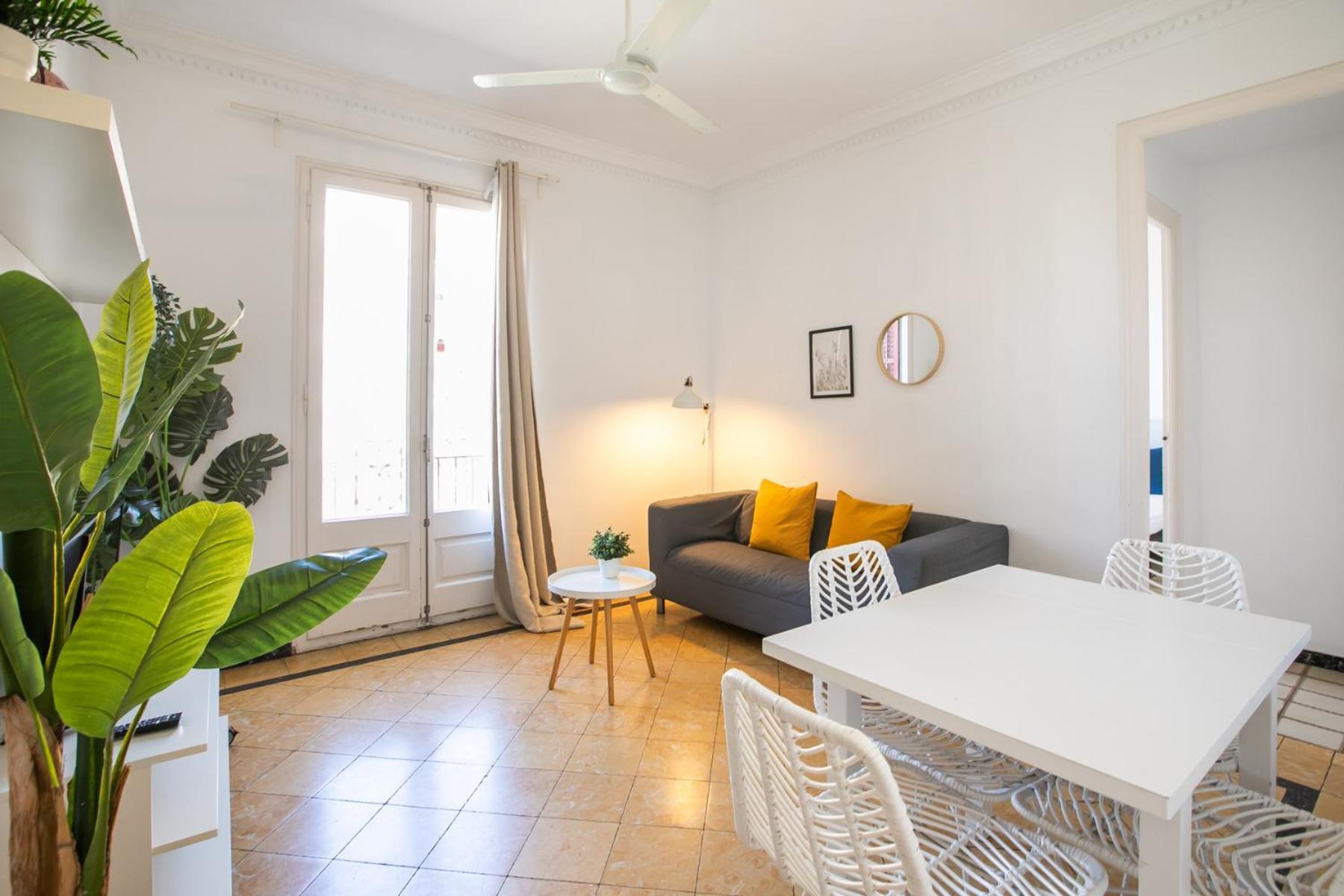 31Par1110 - Mediterranean Style Apartment Barcelona Exterior photo